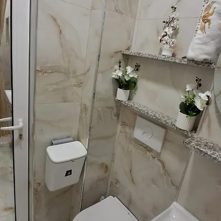 Te Flamuri Appartamento Velipojë