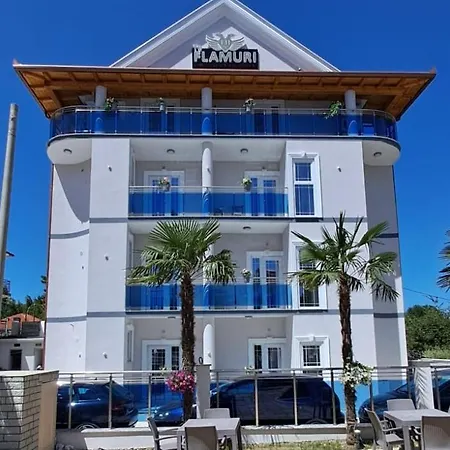 Apartment Te Flamuri *